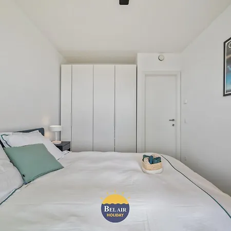 Bel Air - Newly Built With A Spacious Terrace And Stunning Harbour Views T171 *